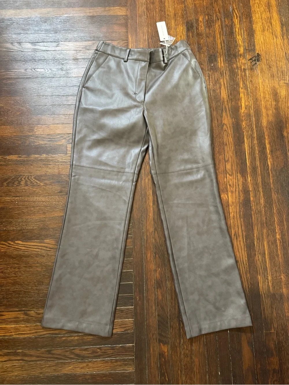 Brochu Walker sleek high